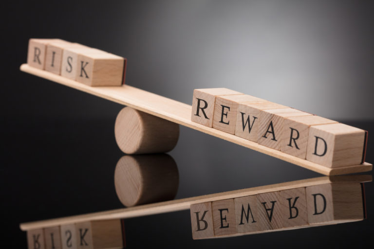 Mastering Emotions and Managing Risk in Cryptocurrency Trading